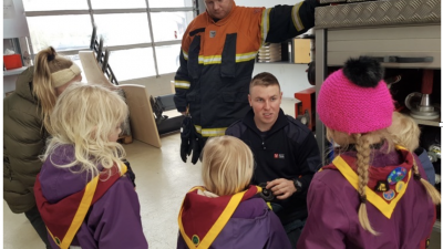 Familiespejd på brandstation